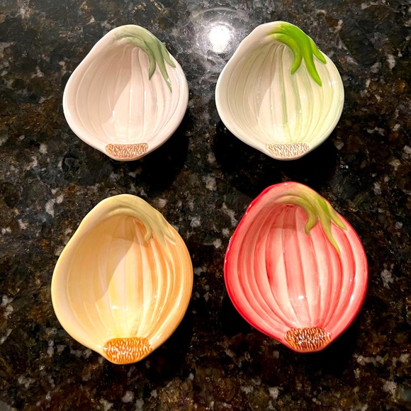 Small Bowls Set - Picture 1 of 10